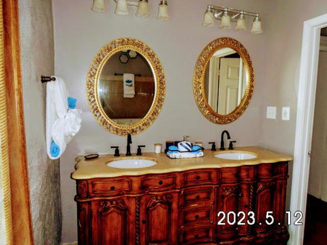Urban Oasis Villa เซนต์ลูอิส ภายนอก รูปภาพ